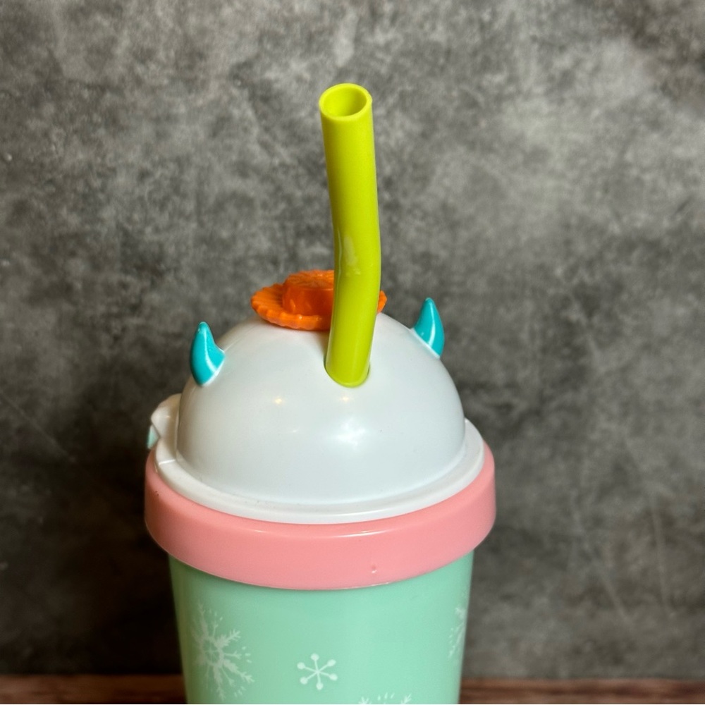 Zak! Yeti Christmas Tumbler - Picture 5 of 6